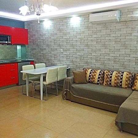 Iros Apartment Néa Péramos Zewnętrze zdjęcie