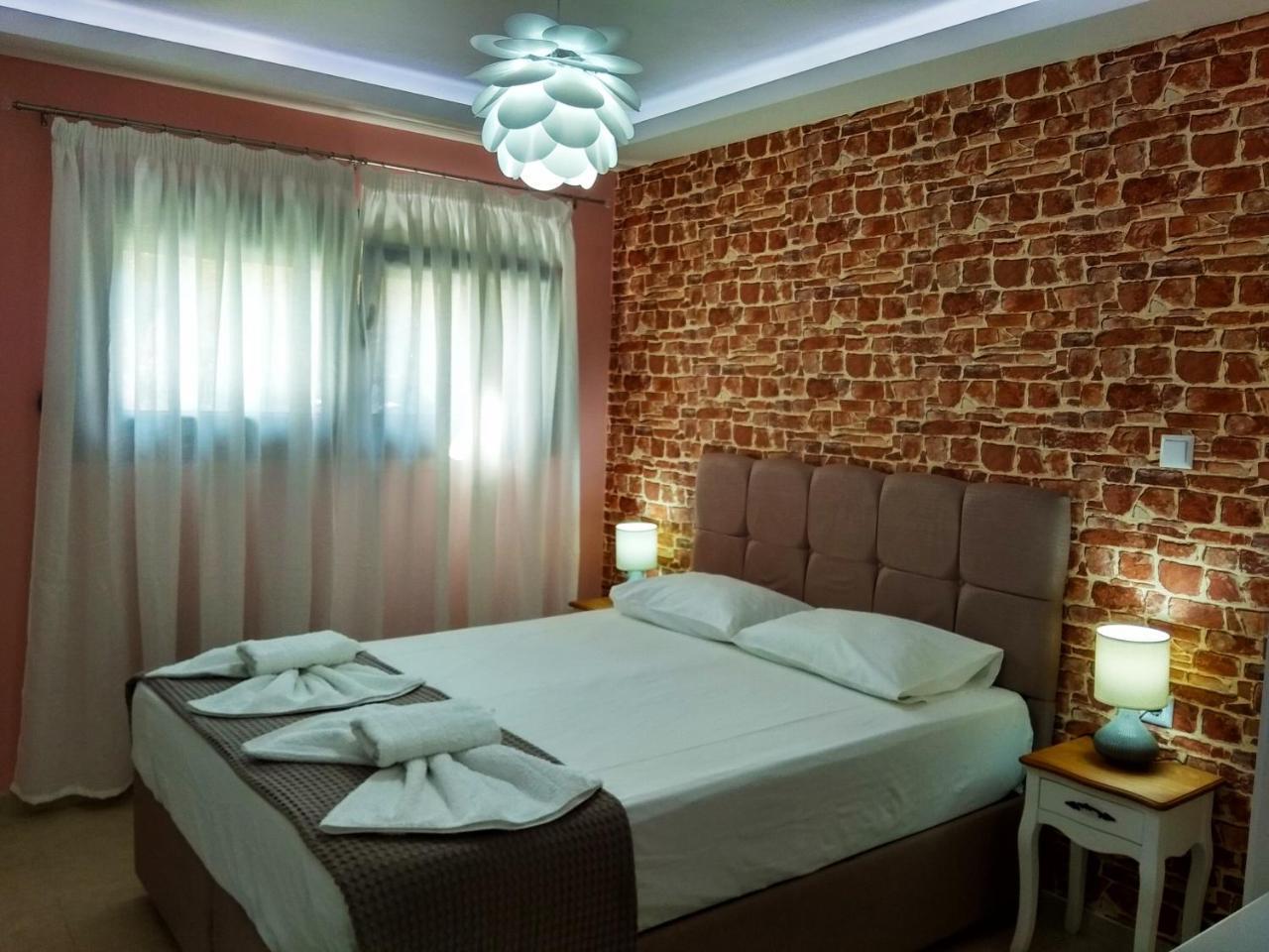 Iros Apartment Néa Péramos Zewnętrze zdjęcie