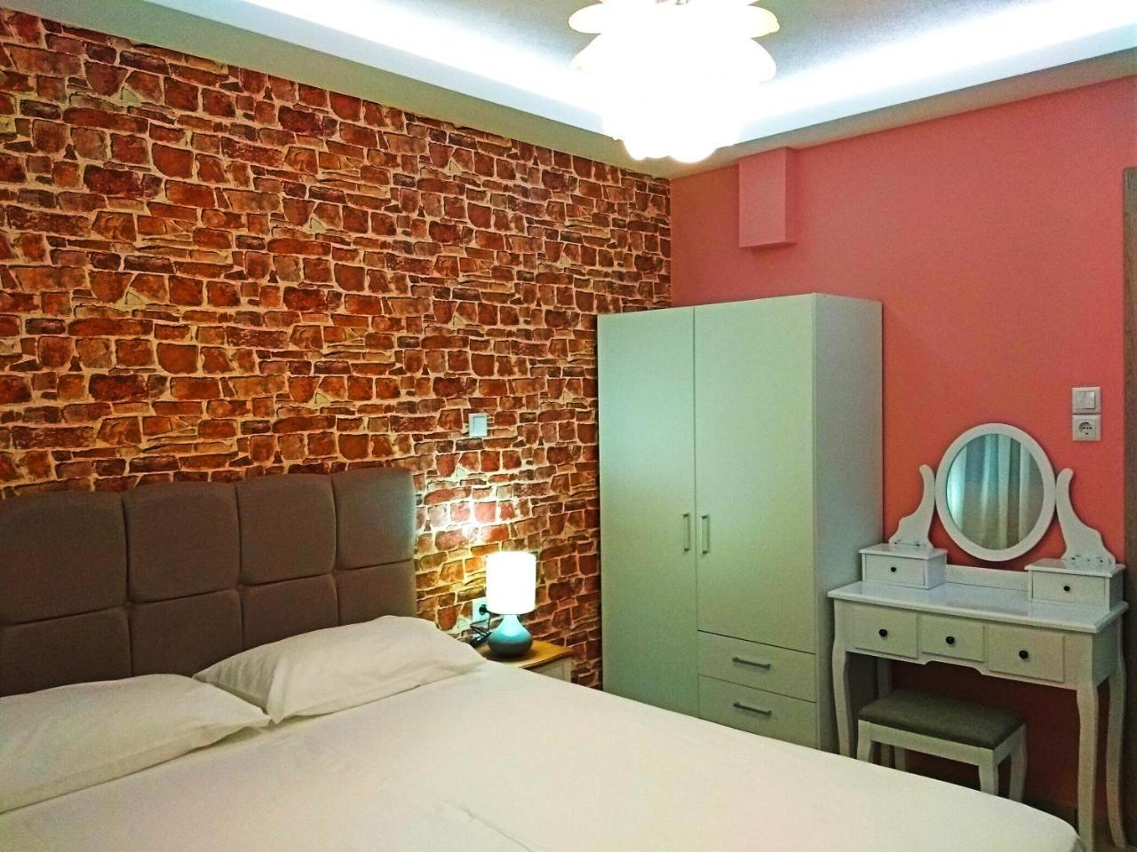 Iros Apartment Néa Péramos Zewnętrze zdjęcie